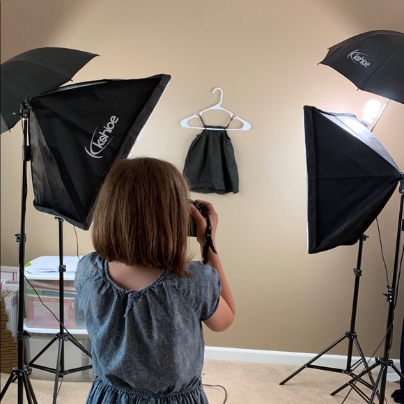 Meet your Posher, Amelie - Picture 1 of 2